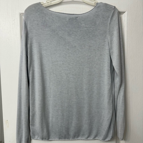 Made in Italy, Women’s light, long sleeve, sweater, gray, medium. - Picture 2 of 3